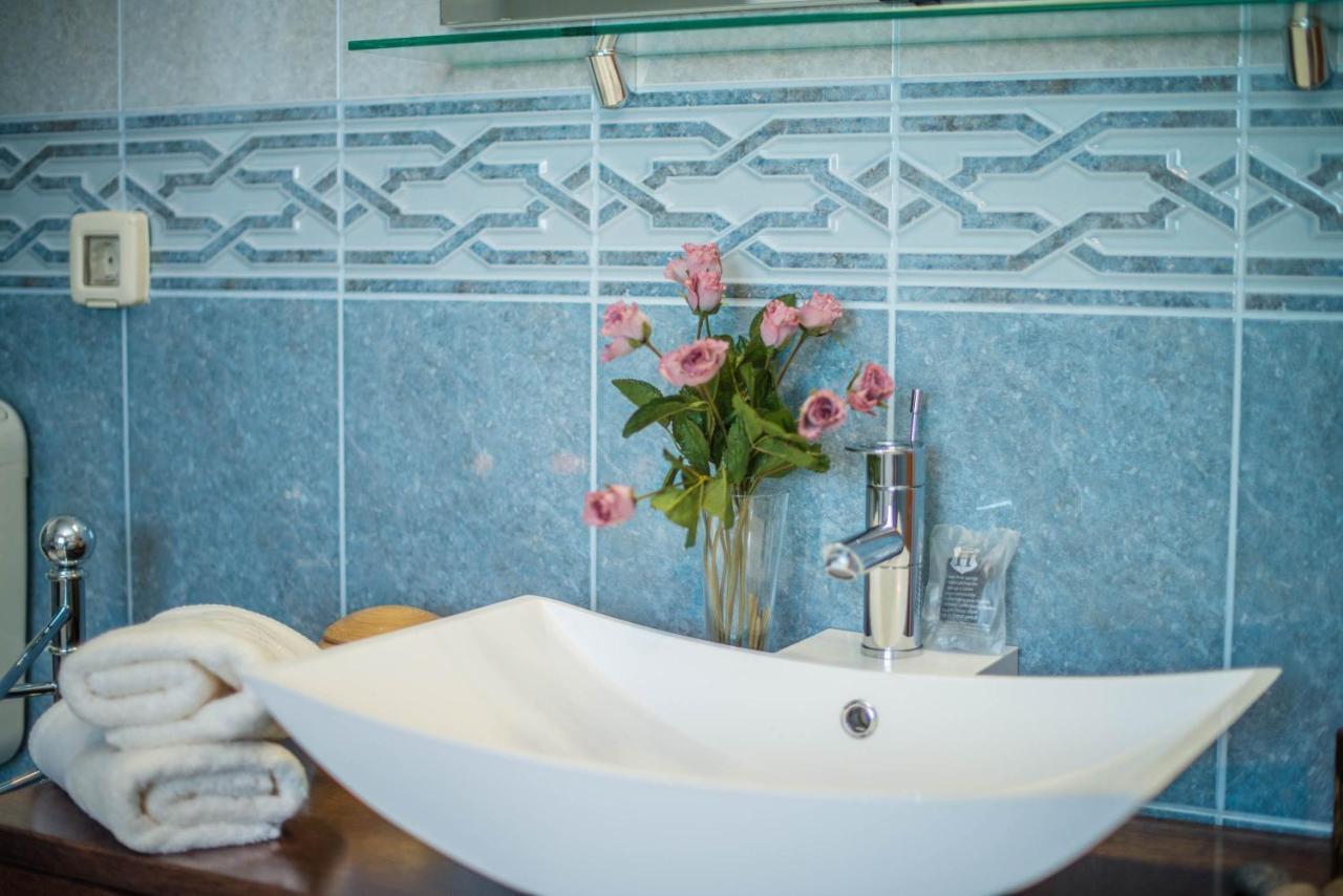 רוביני Apartment Studio Lara מראה חיצוני תמונה